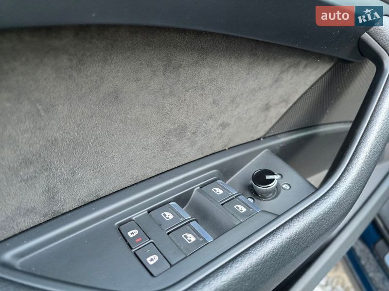 Позашляховик / Кросовер Audi e-tron 2021 в Львові