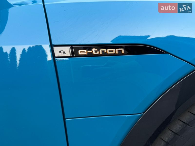 Внедорожник / Кроссовер Audi e-tron 2020 в Львове
