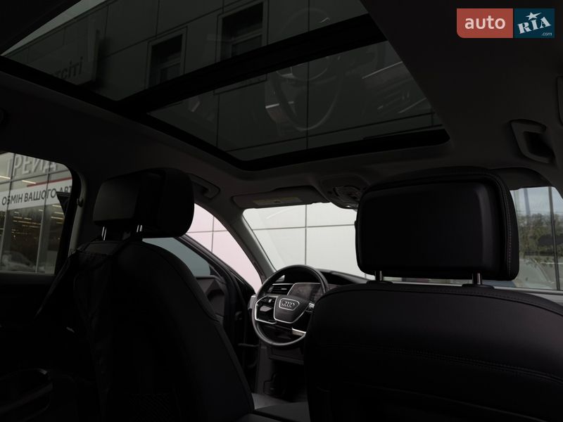 Внедорожник / Кроссовер Audi e-tron 2019 в Харькове