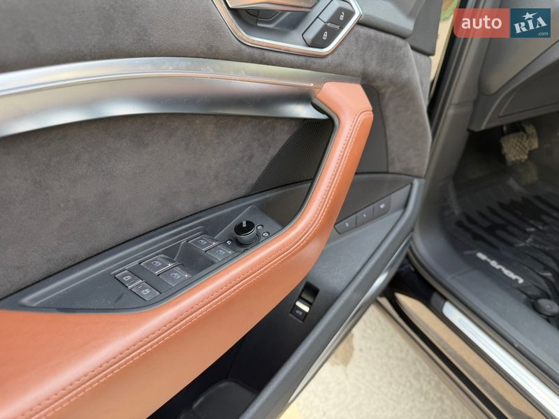 Внедорожник / Кроссовер Audi e-tron 2019 в Ивано-Франковске фото 6 Внедорожник / Кроссовер Audi e-tron 2019 в Ивано-Франковске
