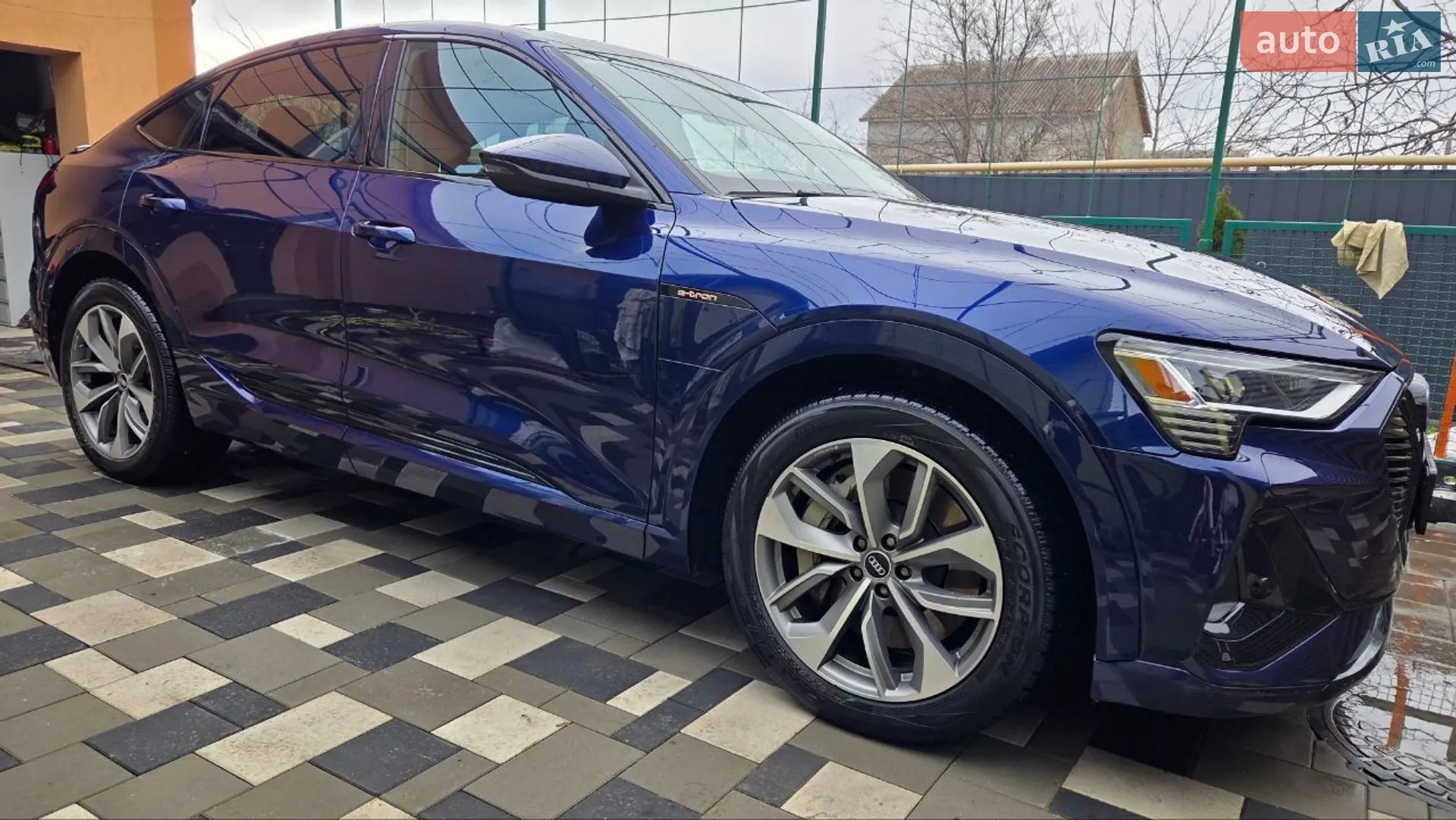 2020 Audi e-tron - мініатюра 6