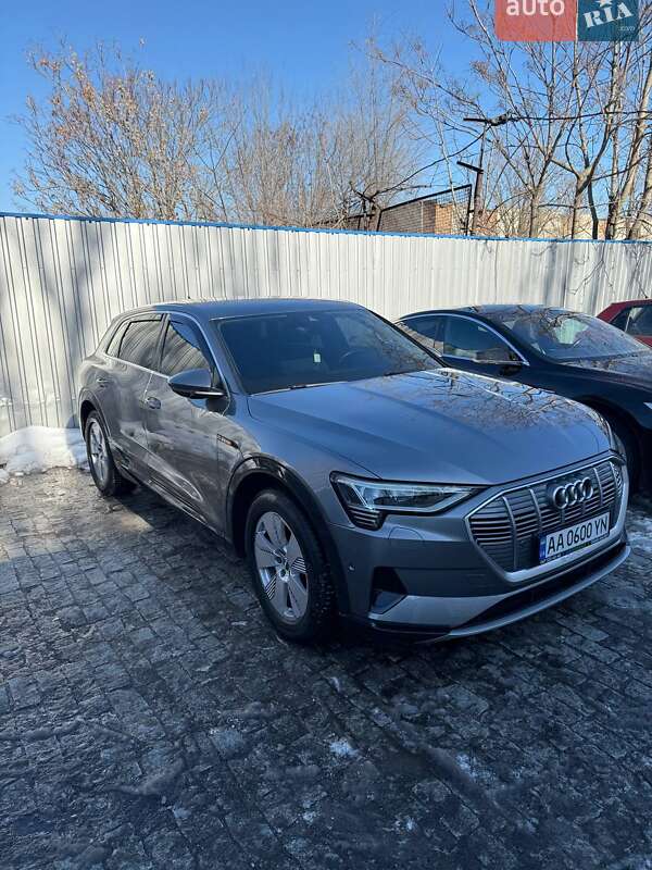 Audi e-tron 2021 Audi e-tron 2021