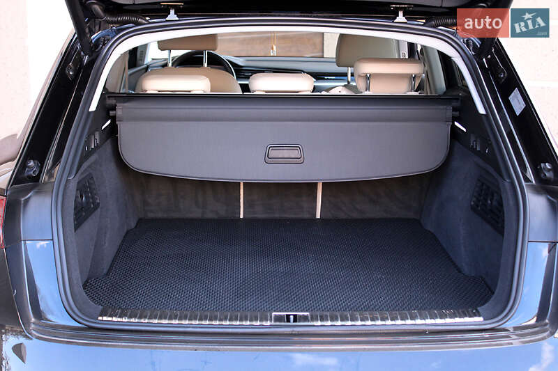 Позашляховик / Кросовер Audi e-tron 2021 в Вінниці