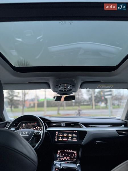 Позашляховик / Кросовер Audi e-tron 2019 в Луцьку