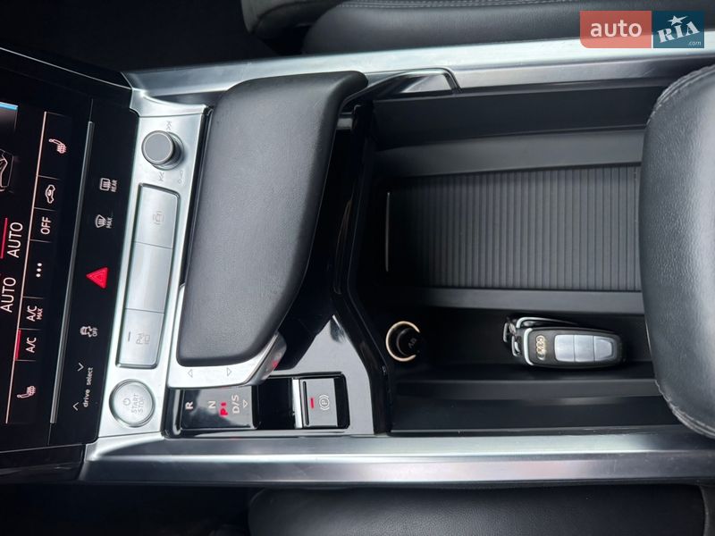 Позашляховик / Кросовер Audi e-tron 2019 в Луцьку