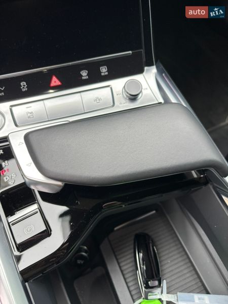 Внедорожник / Кроссовер Audi e-tron 2020 в Киеве