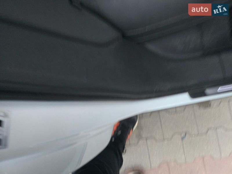 Позашляховик / Кросовер Audi e-tron 2019 в Києві