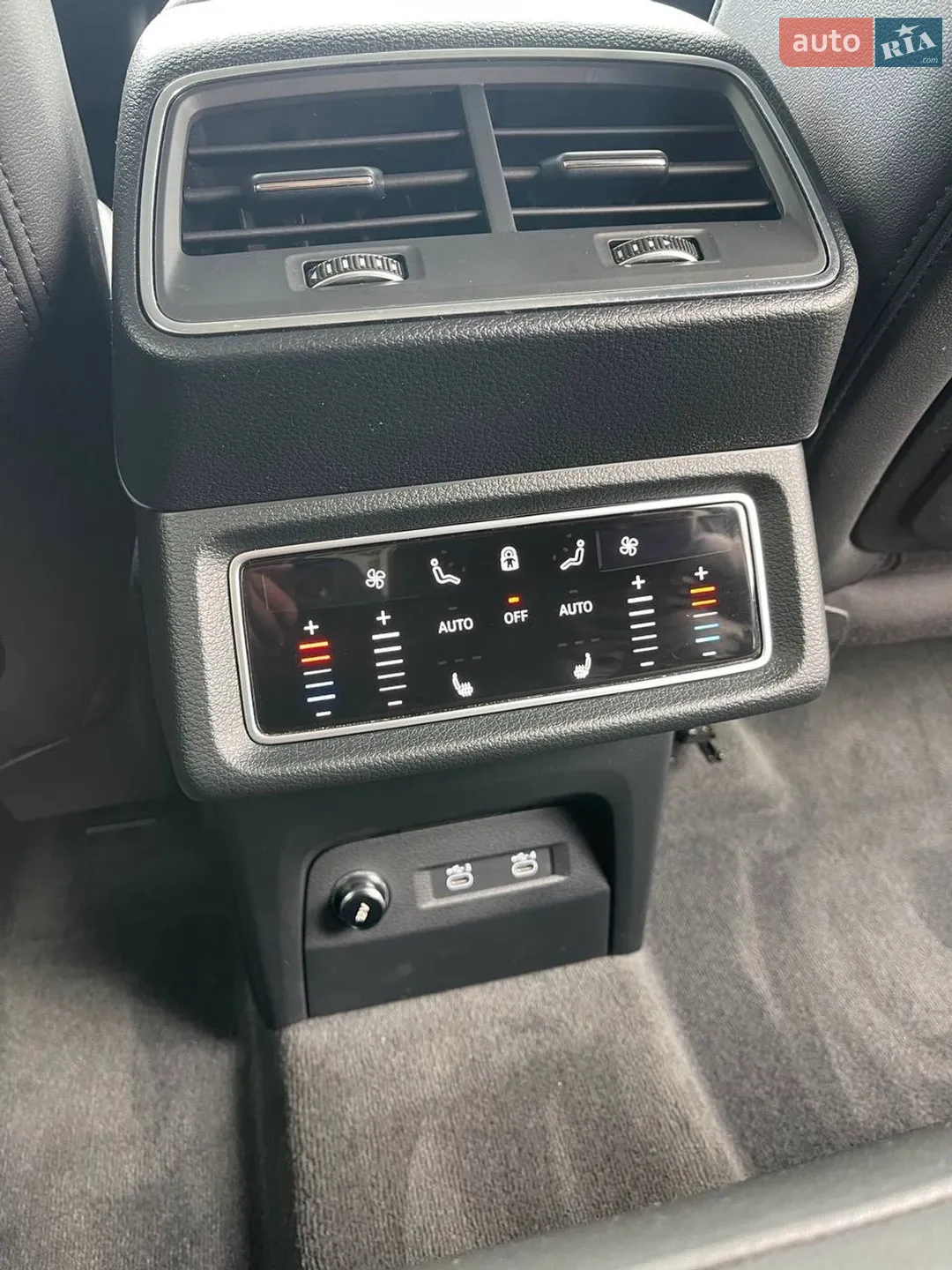 2021 Audi e-tron - мініатюра 36
