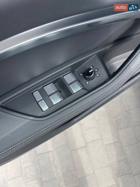 Позашляховик / Кросовер Audi e-tron 2020 в Львові фото 13 Позашляховик / Кросовер Audi e-tron 2020 в Львові