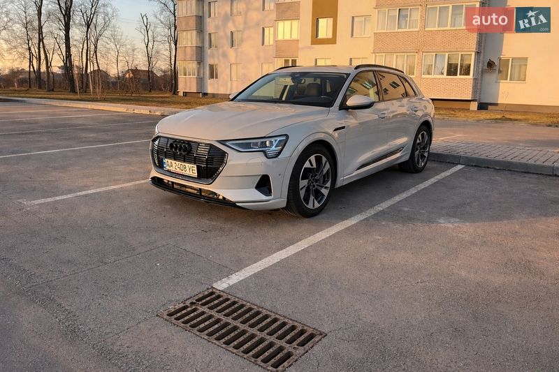 Внедорожник / Кроссовер Audi e-tron 2021 в Виннице