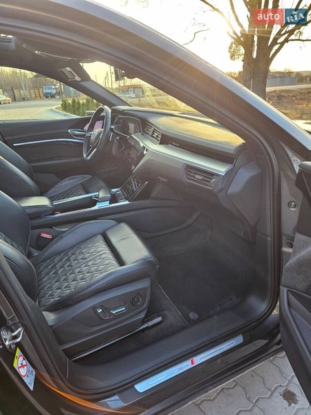 Позашляховик / Кросовер Audi e-tron 2021 в Радехові фото 28 Позашляховик / Кросовер Audi e-tron 2021 в Радехові