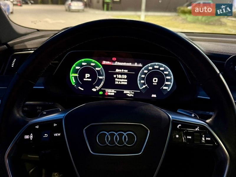 Внедорожник / Кроссовер Audi e-tron 2020 в Тернополе