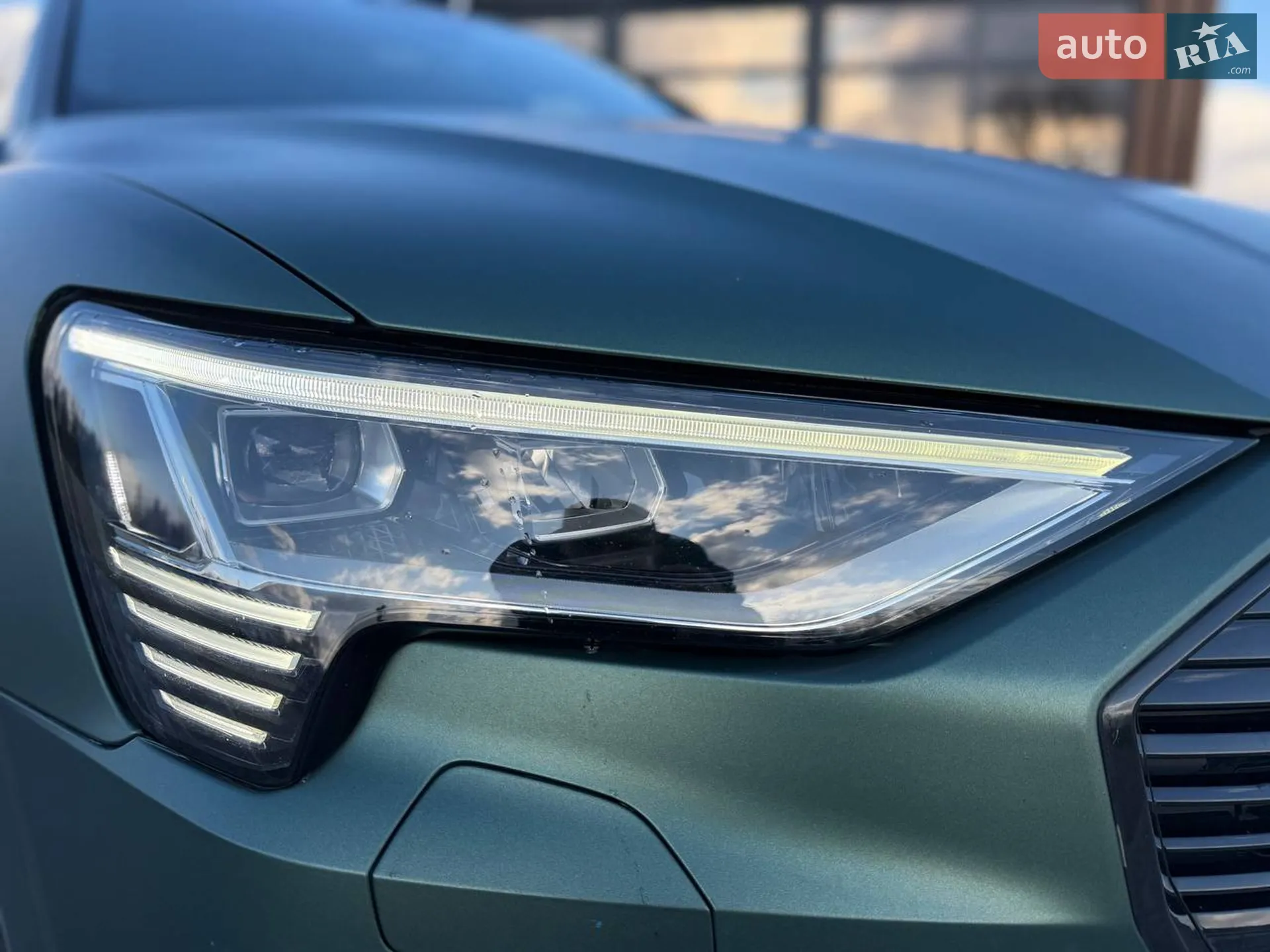 2019 Audi e-tron - мініатюра 12
