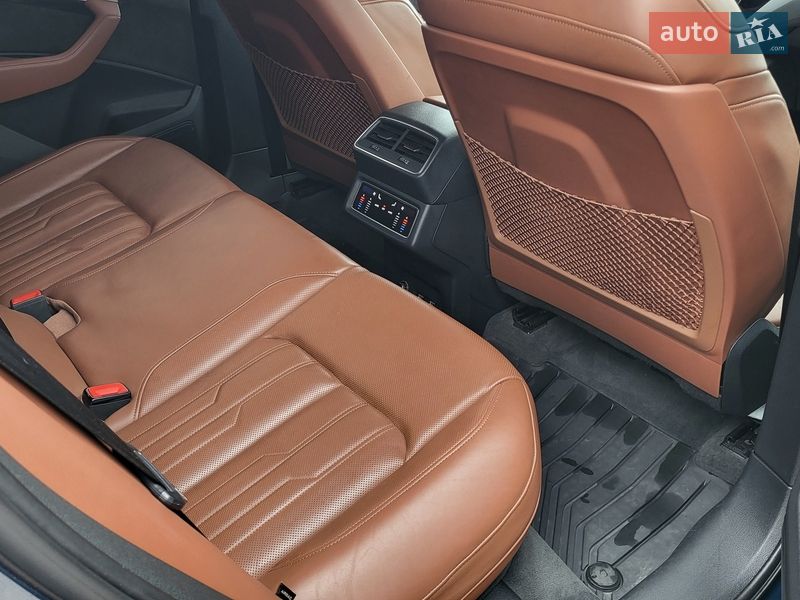 Позашляховик / Кросовер Audi e-tron 2019 в Полтаві