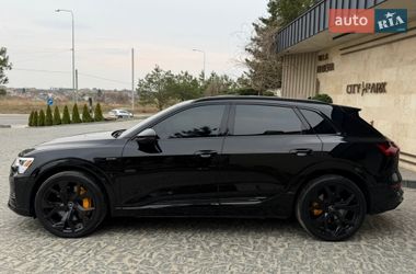 Позашляховик / Кросовер Audi e-tron 2019 в Львові
