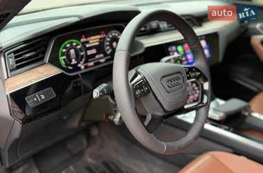 Позашляховик / Кросовер Audi e-tron 2019 в Львові
