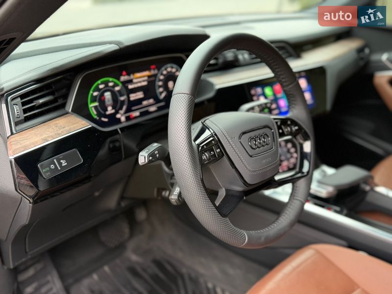 Позашляховик / Кросовер Audi e-tron 2019 в Львові