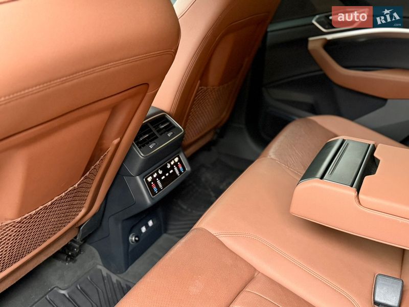 Позашляховик / Кросовер Audi e-tron 2019 в Львові
