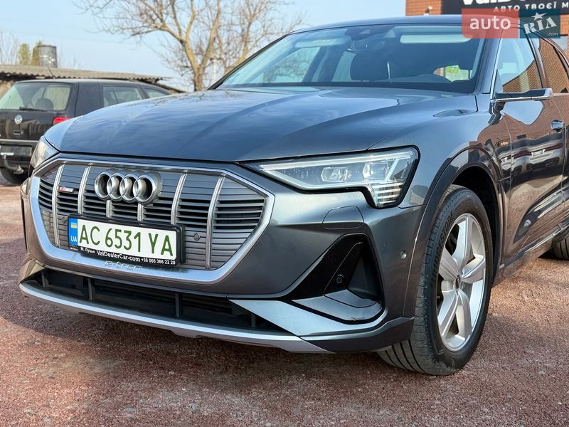 Внедорожник / Кроссовер Audi e-tron 2021 в Луцке