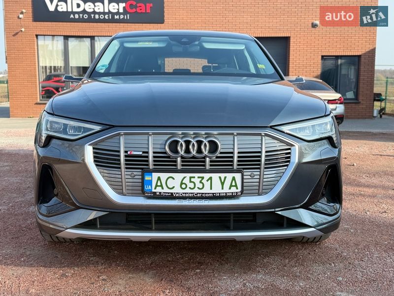 Внедорожник / Кроссовер Audi e-tron 2021 в Луцке