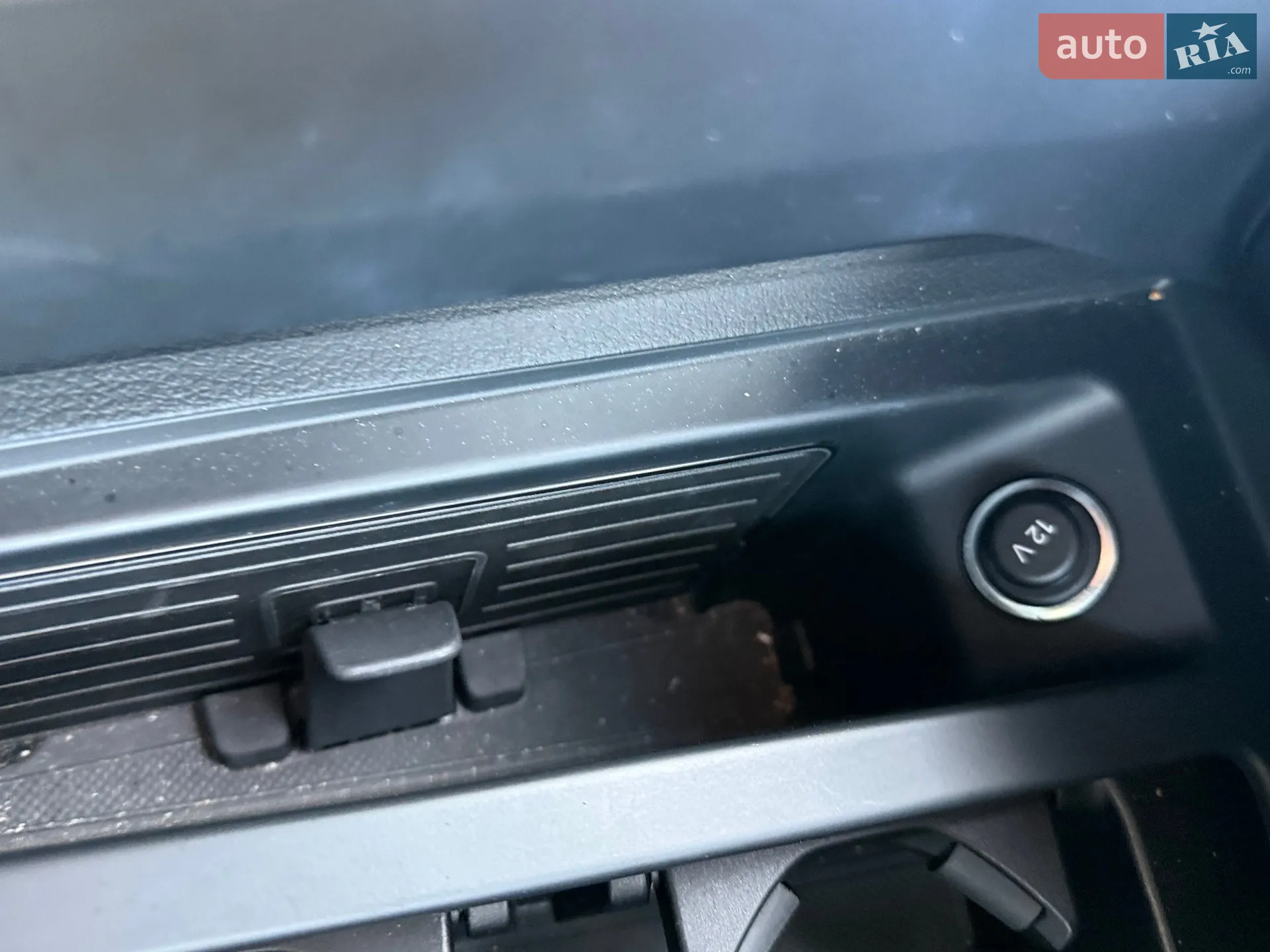 2021 Audi e-tron - мініатюра 31