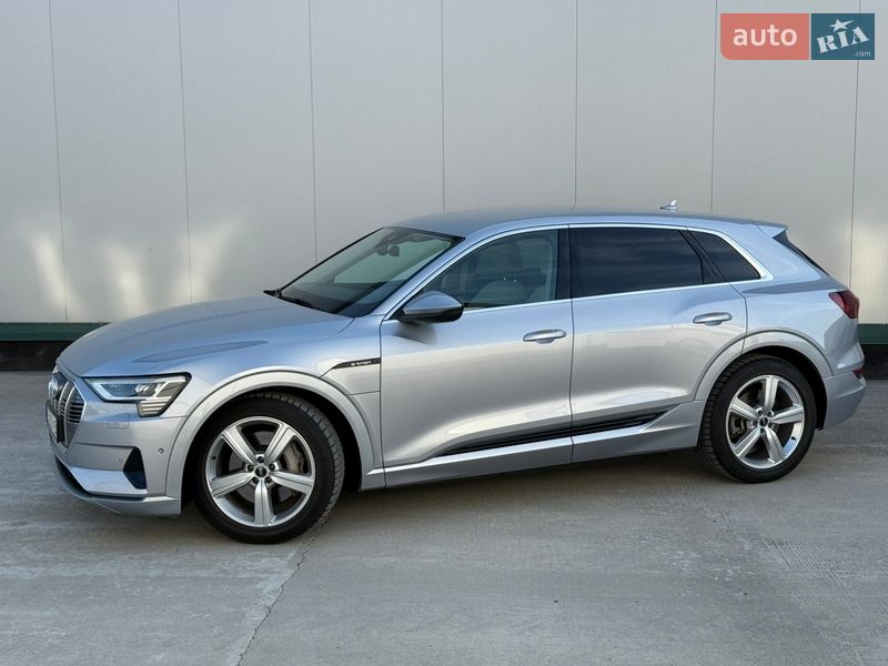Внедорожник / Кроссовер Audi e-tron 2021 в Виннице