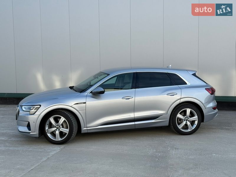 Внедорожник / Кроссовер Audi e-tron 2021 в Виннице