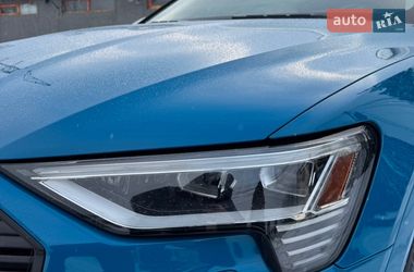 Внедорожник / Кроссовер Audi e-tron 2019 в Львове