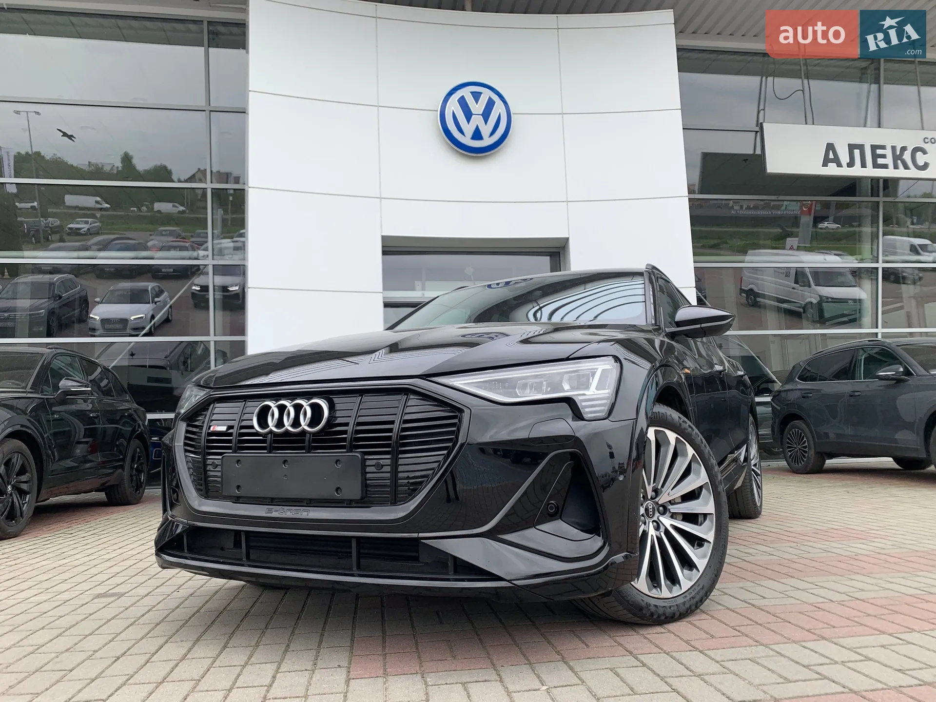2020 Audi e-tron - мініатюра 3