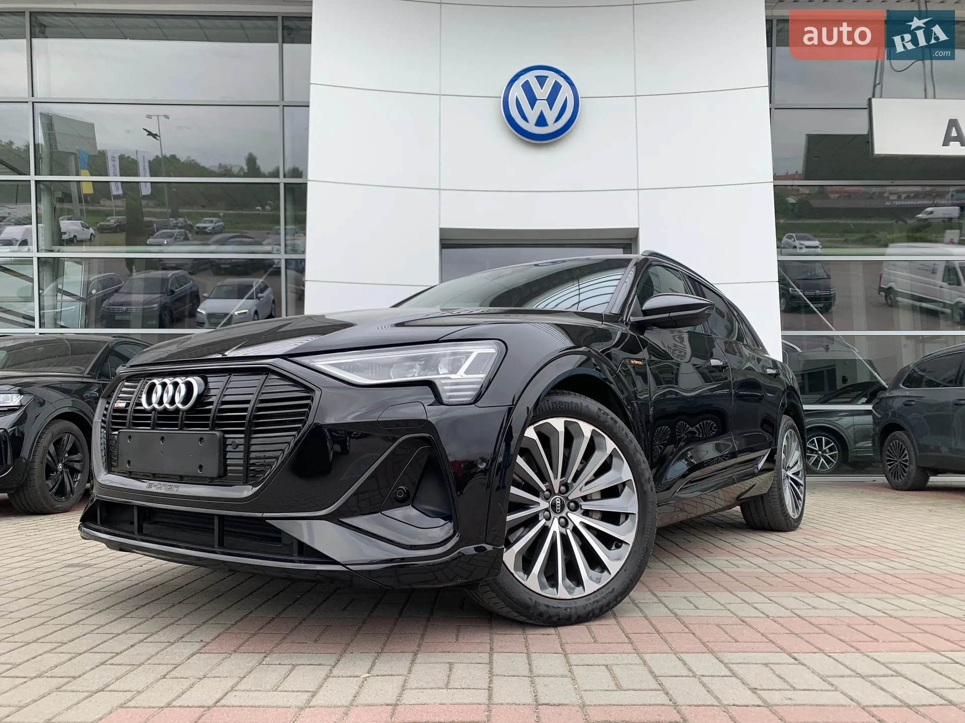 2020 Audi e-tron - мініатюра 5