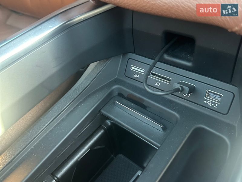 Внедорожник / Кроссовер Audi e-tron 2019 в Харькове фото 27 Внедорожник / Кроссовер Audi e-tron 2019 в Харькове