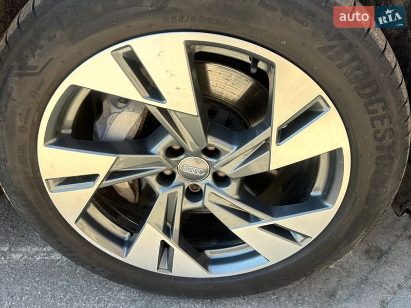 Внедорожник / Кроссовер Audi e-tron 2019 в Харькове фото 32 Внедорожник / Кроссовер Audi e-tron 2019 в Харькове