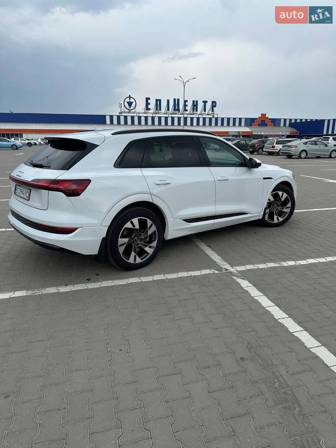 2021 Audi e-tron - мініатюра 4
