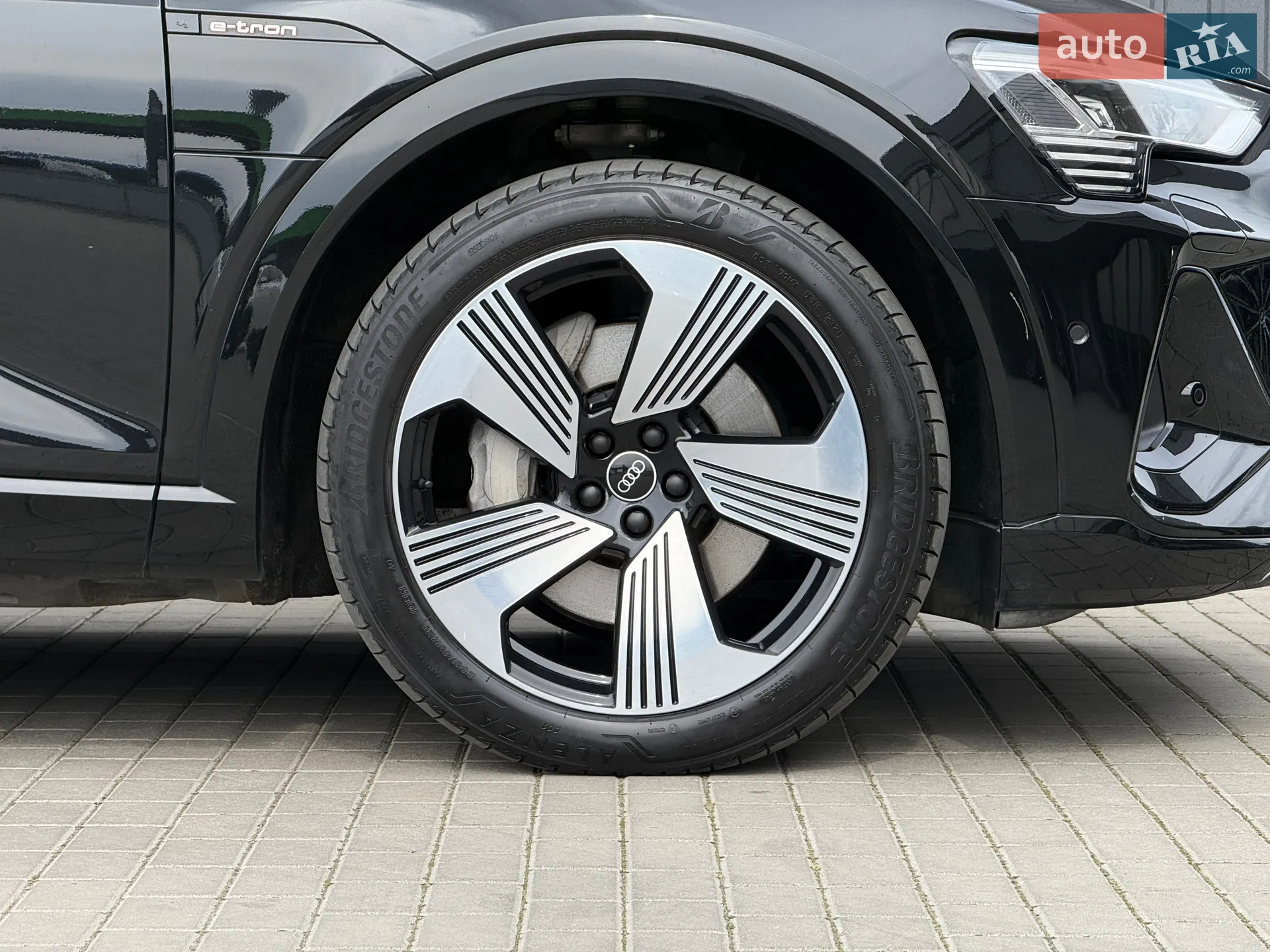 2021 Audi e-tron - мініатюра 15