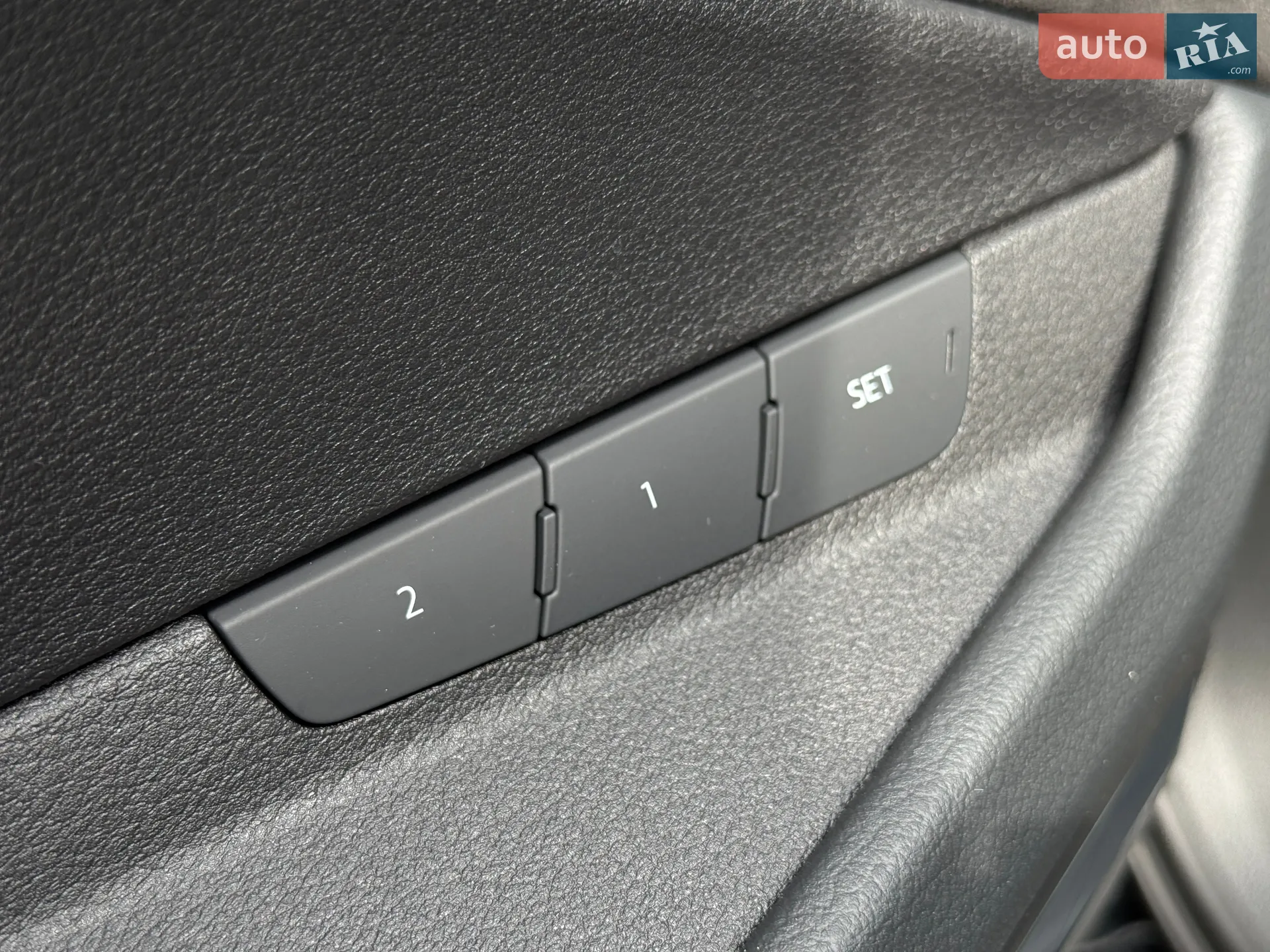 2021 Audi e-tron - мініатюра 36
