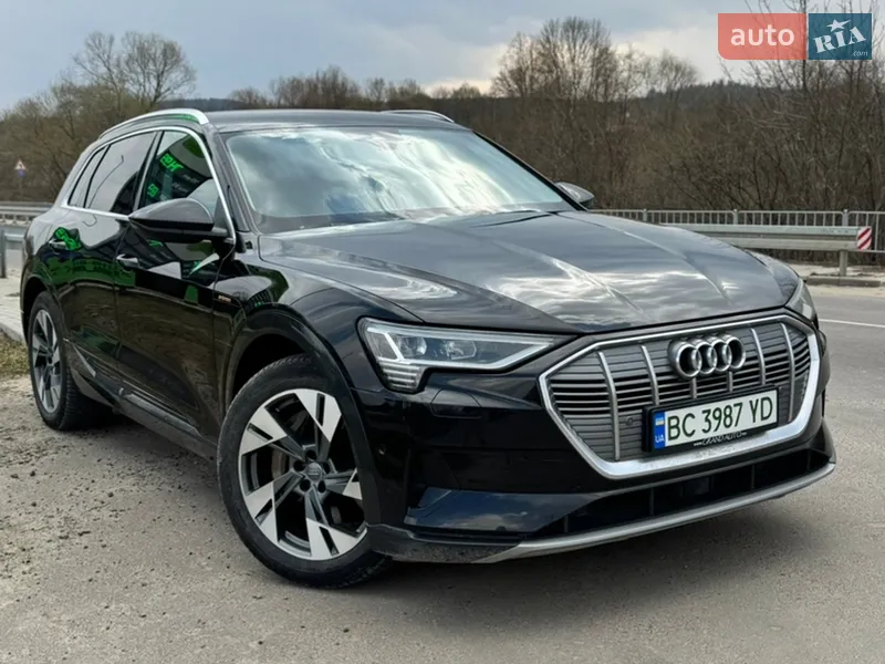 Audi e-tron 2019