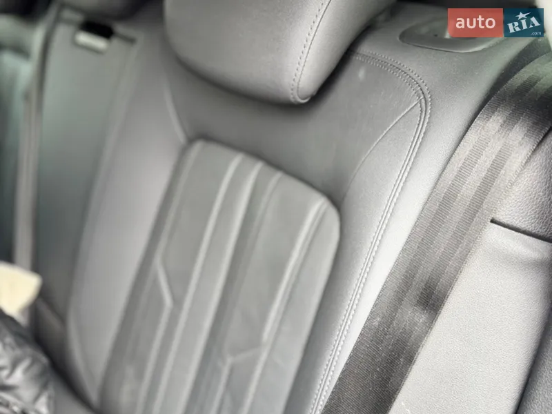 Audi e-tron 2019 VIN WAUZZZGE0KB017968 фото оголошення 23 з 52