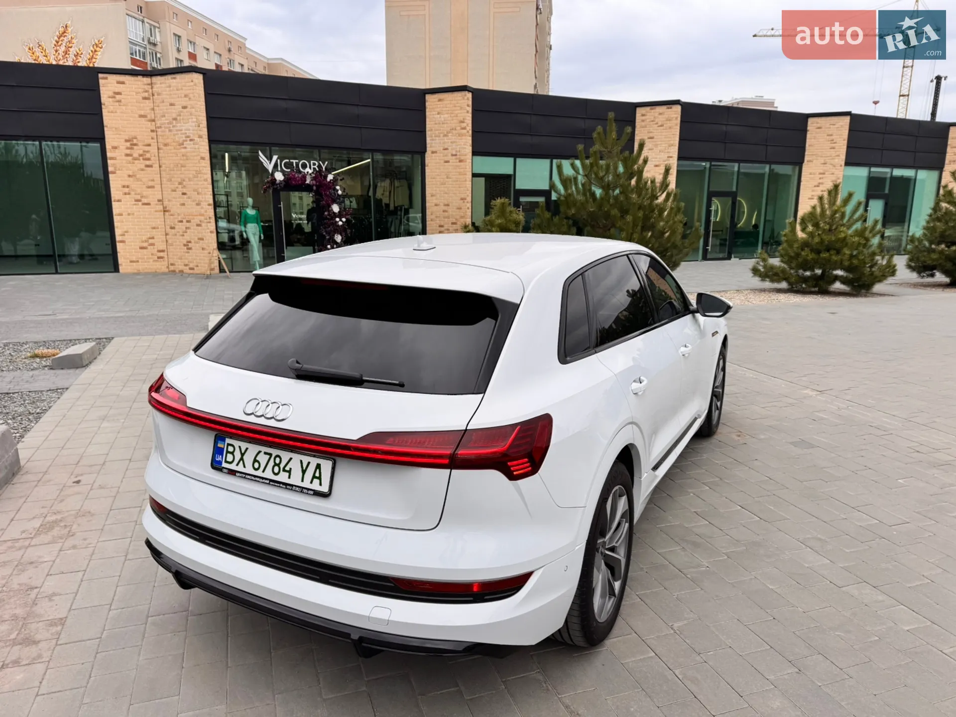 2022 Audi e-tron - мініатюра 28
