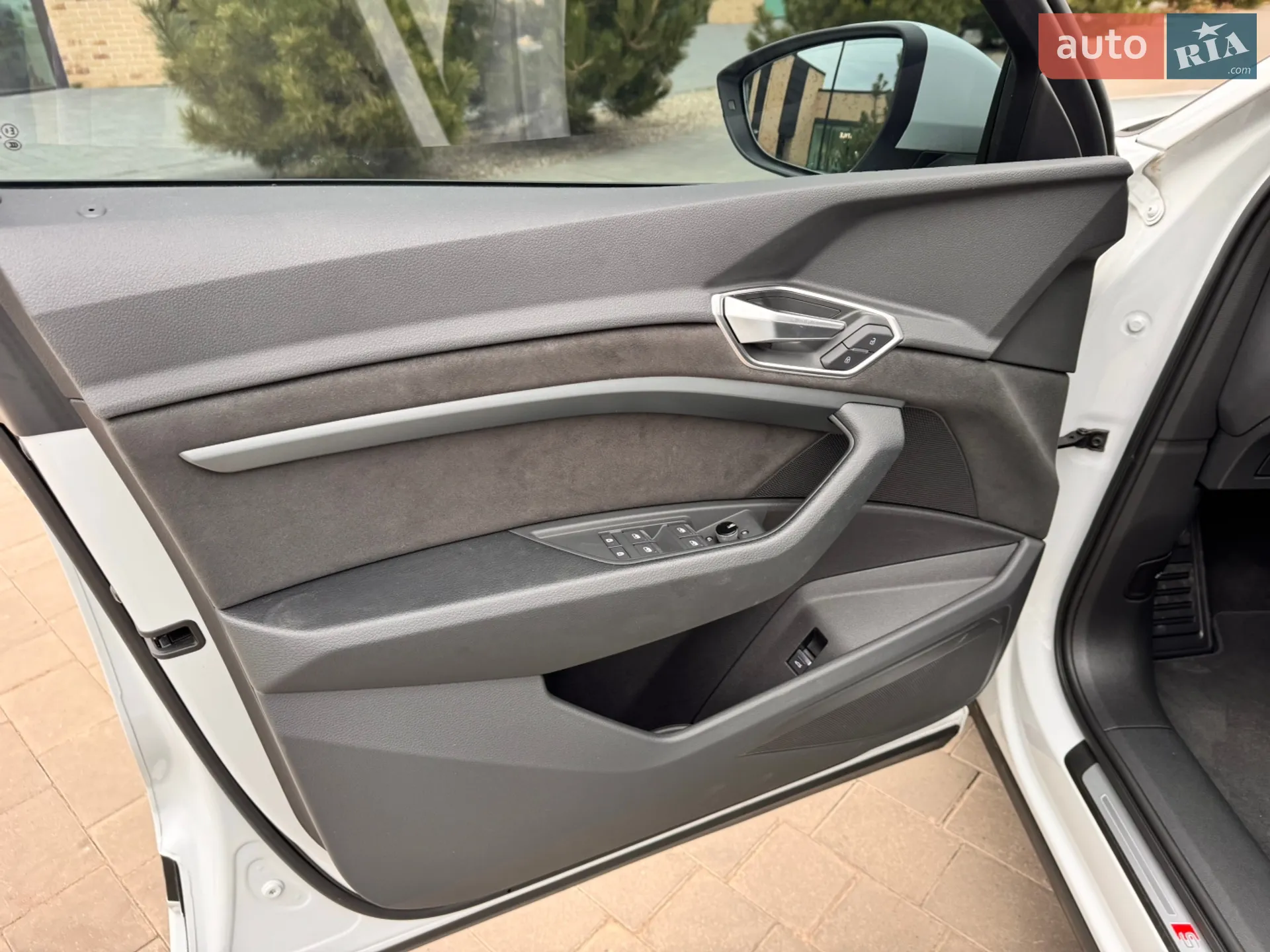 2022 Audi e-tron - мініатюра 45