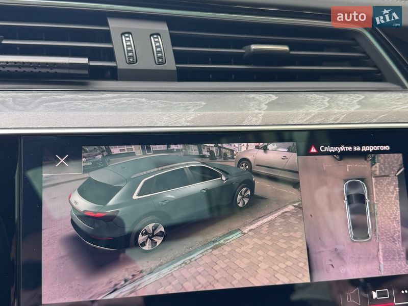 Внедорожник / Кроссовер Audi e-tron 2022 в Киеве