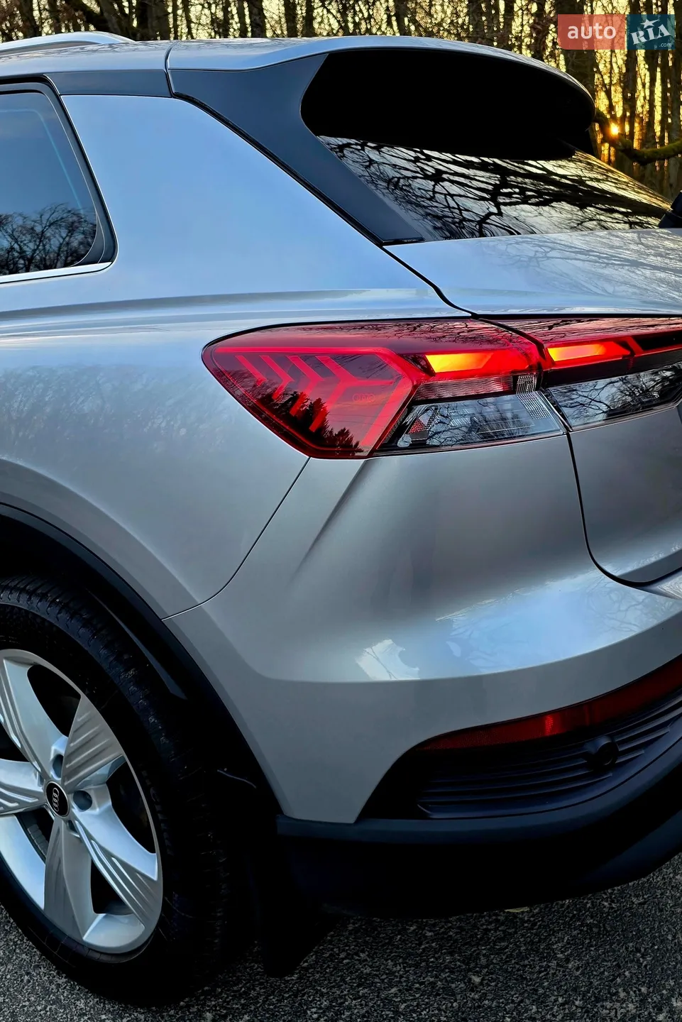 2022 Audi e-tron - мініатюра 8