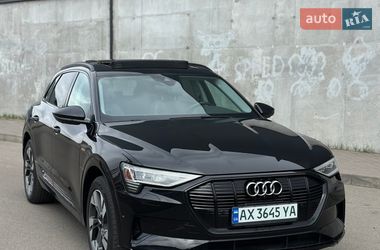 Внедорожник / Кроссовер Audi e-tron 2021 в Киеве