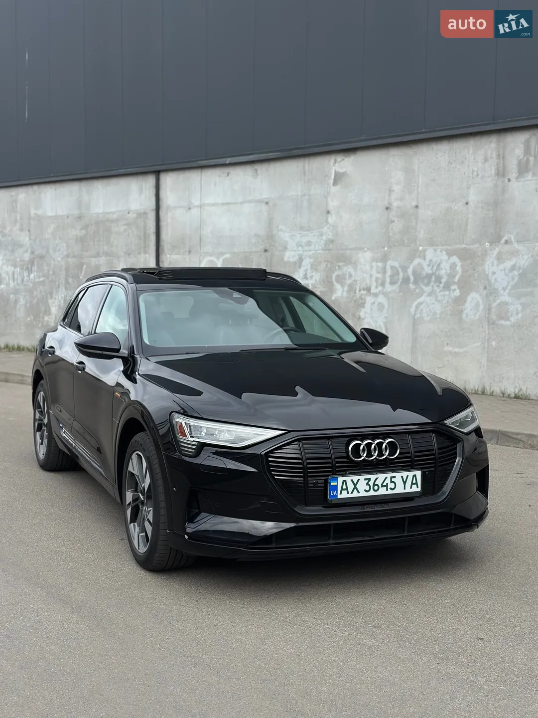 2021 Audi e-tron - мініатюра 3
