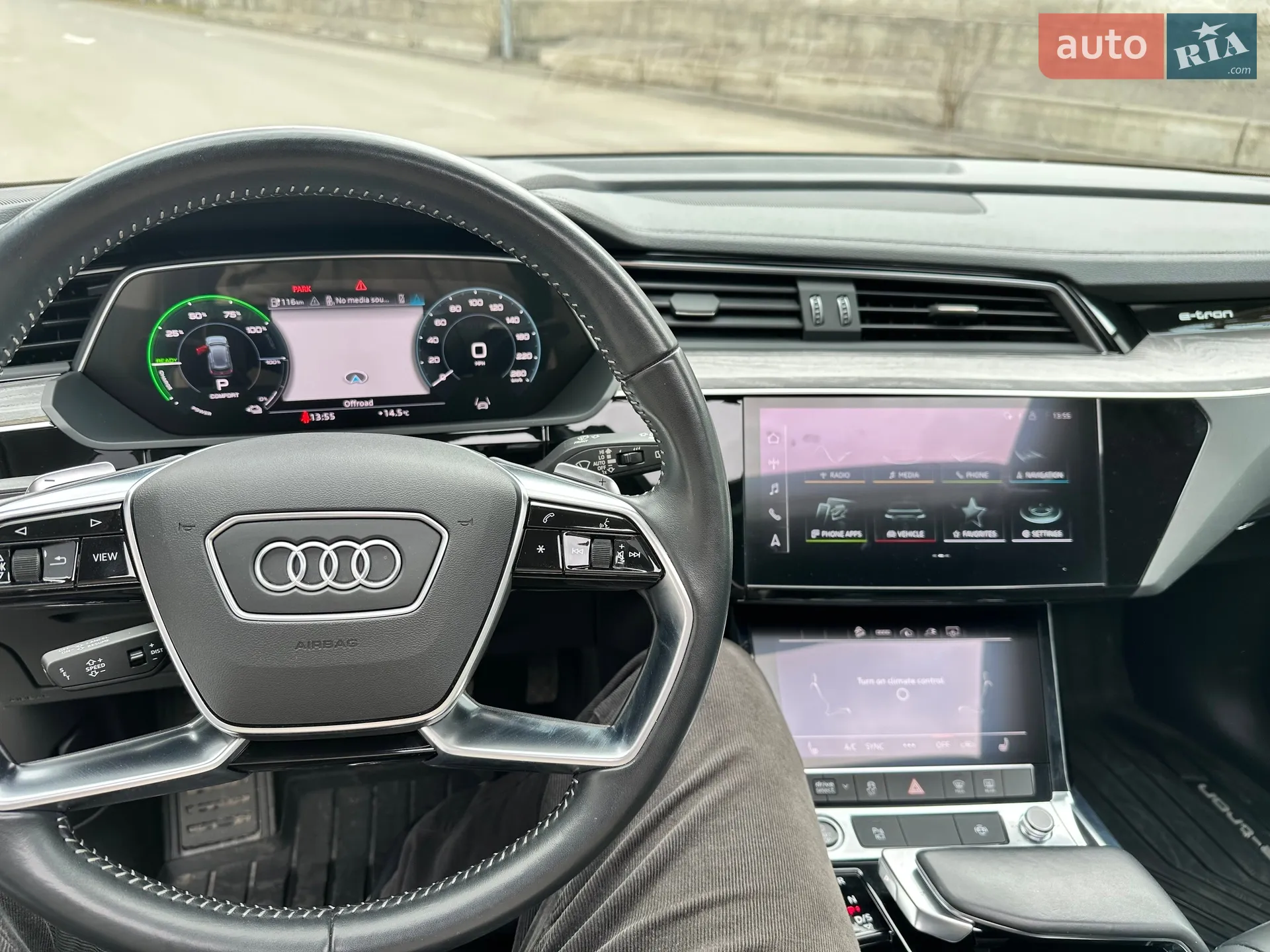 2021 Audi e-tron - мініатюра 13