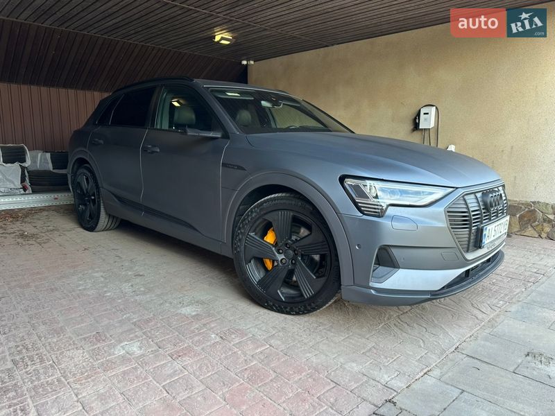 Внедорожник / Кроссовер Audi e-tron 2019 в Ирпене фото 32 Внедорожник / Кроссовер Audi e-tron 2019 в Ирпене