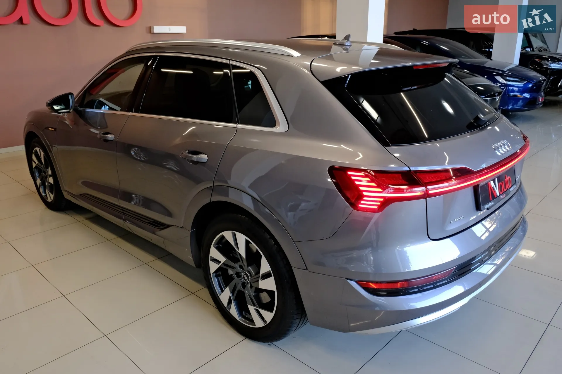 2020 Audi e-tron - мініатюра 17