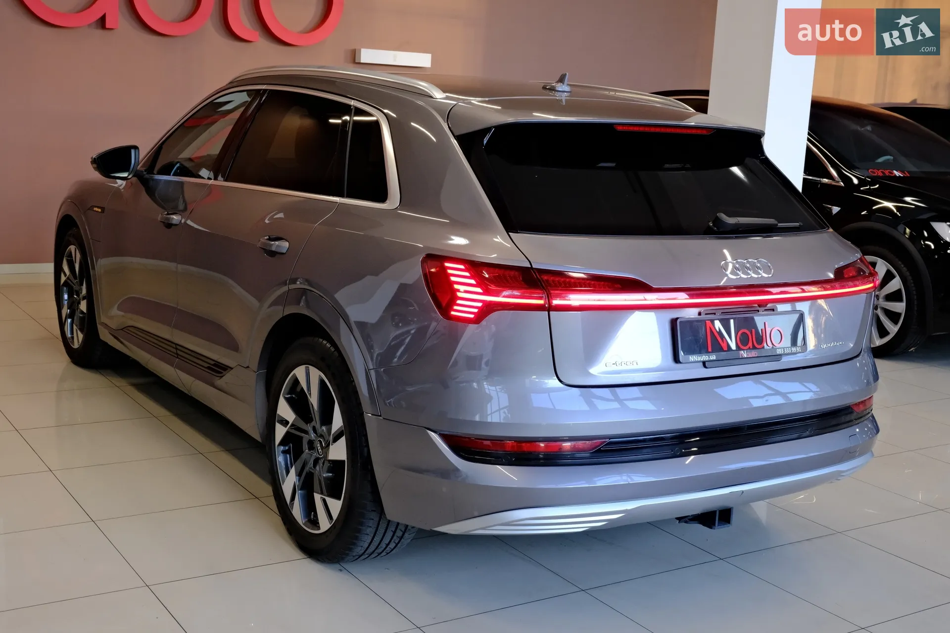 2020 Audi e-tron - мініатюра 19