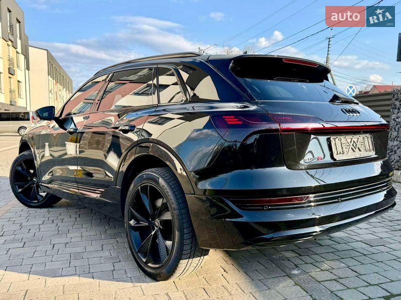 Позашляховик / Кросовер Audi e-tron 2020 в Дрогобичі