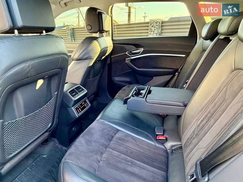 Позашляховик / Кросовер Audi e-tron 2020 в Дрогобичі