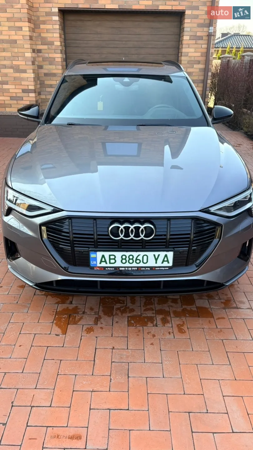 2019 Audi e-tron - мініатюра 13